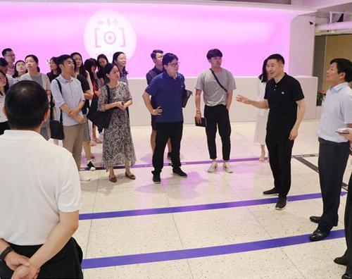 Tạo lập, chia sẻ, hội nhập, phát triển chung